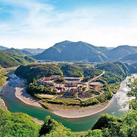 Tops10 Resort Donggang Cistar Yeongwol Exterior photo