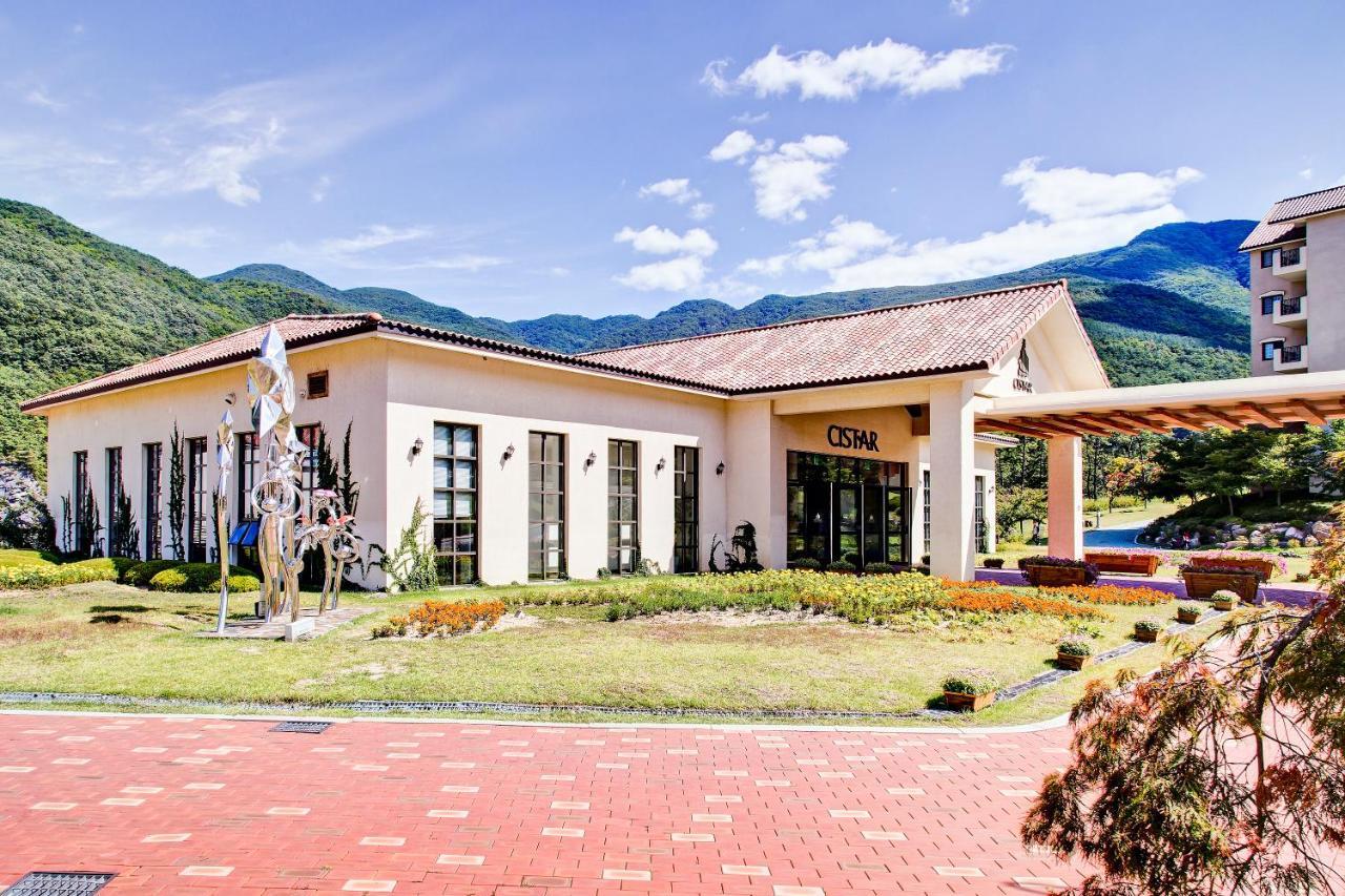 Tops10 Resort Donggang Cistar Yeongwol Exterior photo
