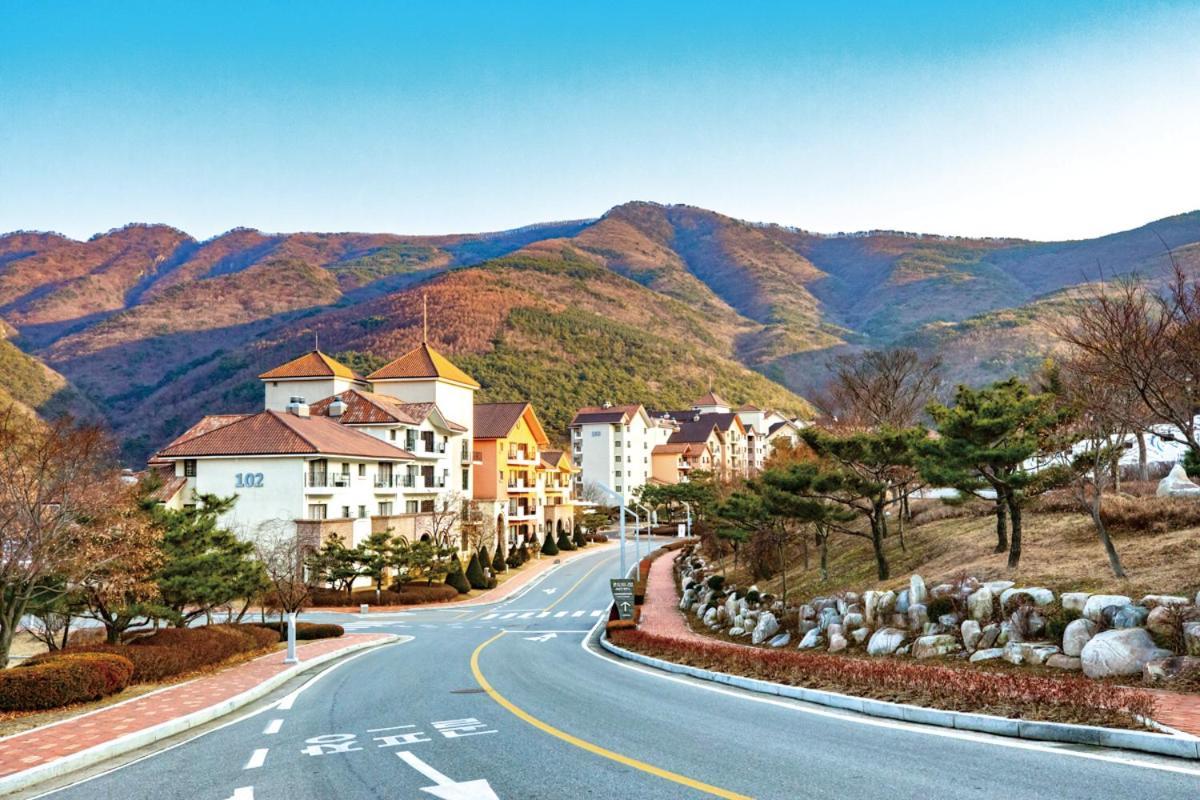 Tops10 Resort Donggang Cistar Yeongwol Exterior photo